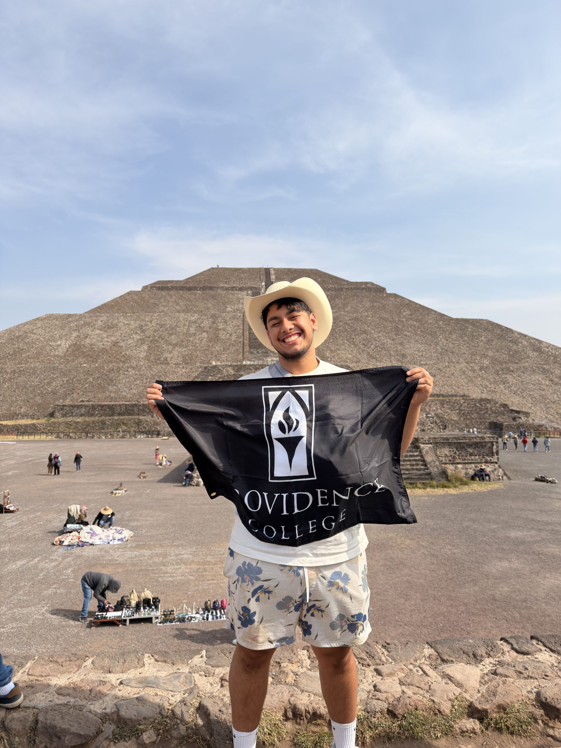 Sergio Espinoza '27 - studying abroad in Mexico.
Piramide del Sol
